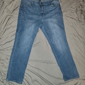 d. Jeans 20W